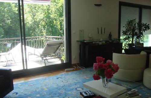 Saint-Cassin Villa | Casa con piscina en el río