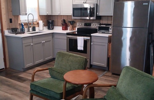 Venice Casa | HOUSEBOAT FOR RENT- Venice Marina- The “Get Reel”