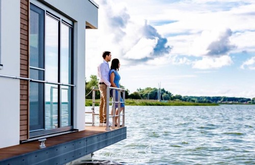 Ribnitz Alquiler De Eote | Houseboat in Ribnitz Damgarten