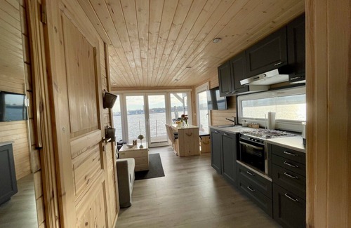 Luebeck Alquiler De Eote | Houseboat Janne Lübeck Including canoe, SUP and WLAN 50 MBit s Flat