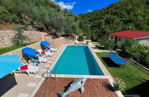 Mojdez Casa | Household Vlaovic