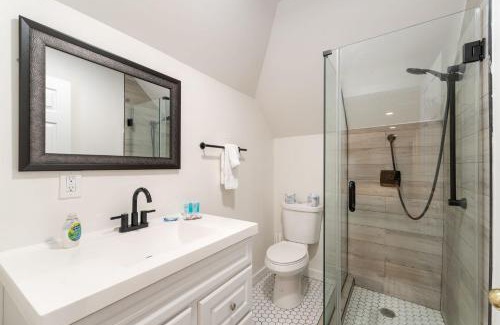 Olde Towne East Casa | Housepitality - The Madison House - Brand New