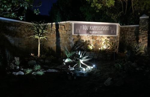 Constantia Casa | Houtkapperspoort-Cottage King Protea-19Constantia-Nek