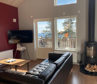 Overbyn Cabina | Hovfjällstoppens Stugby