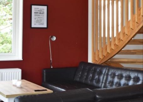 Overbyn Cabina | Hovfjällstoppens Stugby