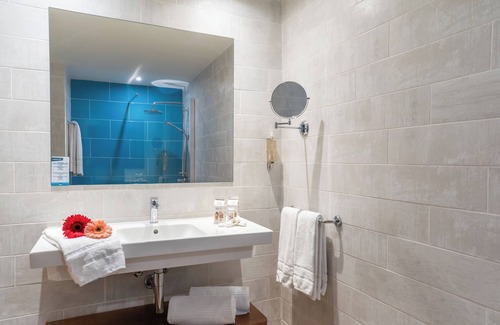 Costa Adeje Complejo | HOVIMA La Pinta Beachfront Family Hotel