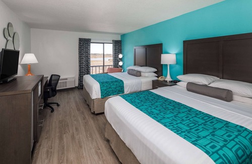 Burton Hotel | Howard Johnson by Wyndham Beaufort/Parris Island