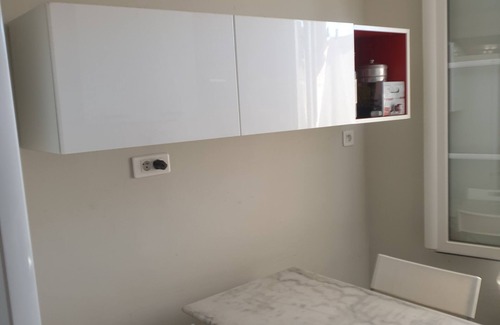 Village of Castellet Apartamento | howling, a house in the ramparts