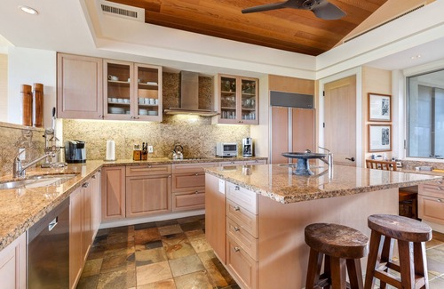 Kaupulehu Villa | Hualalai Palm Villa130A ~ 3 bd ~ Impresionantes vistas del atardecer ~ Signature Garden Shower