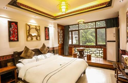 Xiangxi Casa | Huaqianshu Theme Inn 高铁免费接站或送站一次