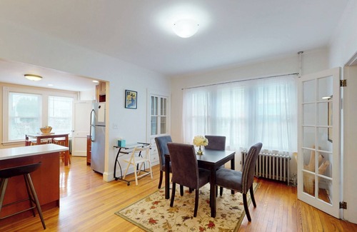 North Cambridge Casa | Huge 2 bed, 2 baths, Harvard, Porter Davis SQ