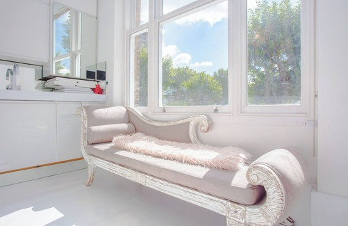 Kilburn Casa | HUGE 5 floors townhouse in central London NW6
