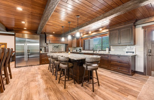 Deadwood Casa | Huge home w/private hot tub, rec room, gas fireplace, firepit, grill, 2 kitchens