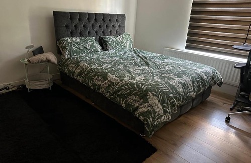 Elephant and Castle Apartamento | Huge Room by London Bridge - King sized Bed