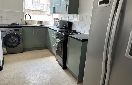 Elephant and Castle Apartamento | Huge Room by London Bridge - King sized Bed
