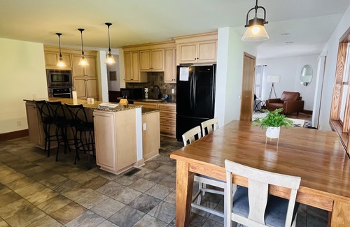 Fairport Casa | Enorme Village Home En El Canal Erie!