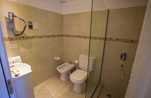 San Carlos de Bariloche Hotel | Huinid Pioneros Hotel