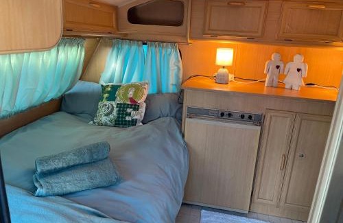 Still Bay Otro | Huisie by die See