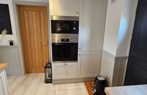 Grimsby Cabina | Humberston Fitties Boathouse