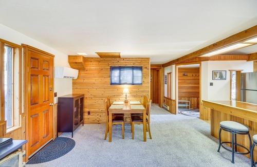 Whitefish Cabina | Hungry Horse Cabin w/ Gas Grill, Near Glacier!
