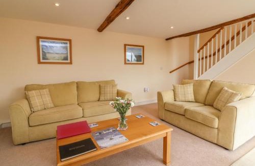 Brayford Casa | Hunstone Barn