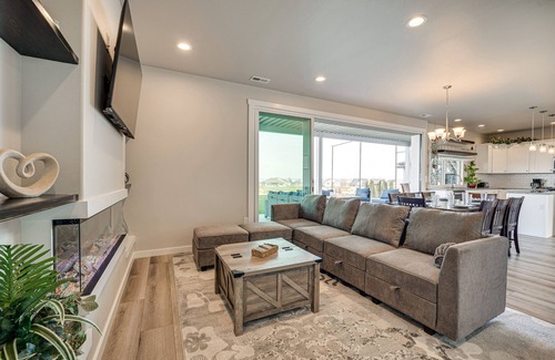 Moses Lake Casa | Hunt & Hike: Potholes State Park Home Hot Tub