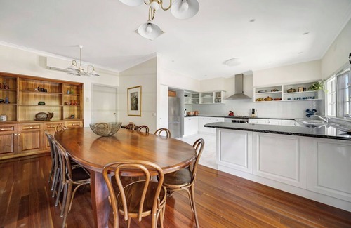 Castlemaine Casa | Hunter House - Castlemaine