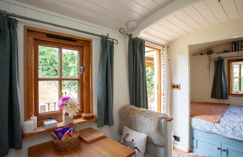 Dorchester Casa | Hurdlemakers Hut