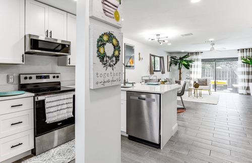 Fort Pierce Shores Casa | Hutchinson Island Beach Home: Beach Access & Patio