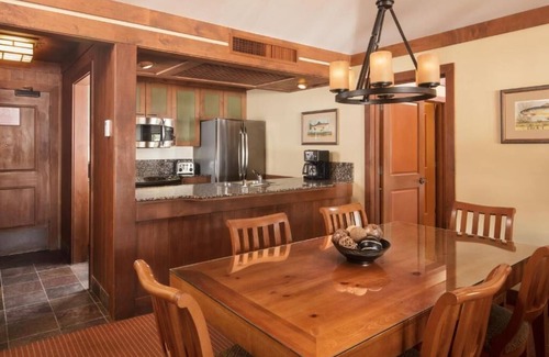 Incline Village Complejo | Hyatt High Sierra Lodge- Best Summer Week in Tahoe! 1st floor Villa - Sleeps 8