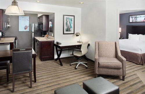 Belmont Hotel | Hyatt House Belmont Redwood Shores