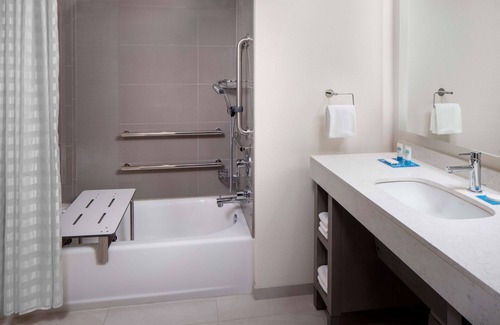 Mount Pleasant Hotel | Hyatt House Charleston / Mount Pleasant