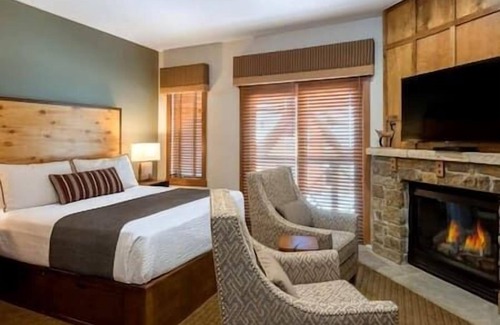 Historic District Hotel | Hyatt Main St. Station Resort, Hot Tub, Pool