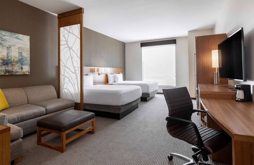 Luckie-Marietta District Hotel | Hyatt Place Atlanta Centennial Park