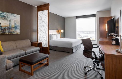 Luckie-Marietta District Hotel | Hyatt Place Atlanta Centennial Park