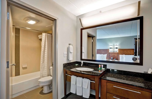 Linthicum Heights Hotel | Hyatt Place Baltimore/BWI Airport