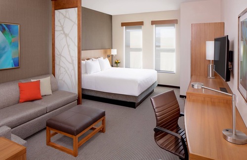 Florence Hotel | Hyatt Place Florence Downtown