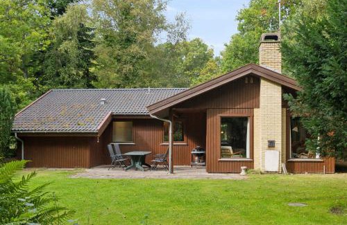 Rrvig Casa | Hyggeligt Sommerhus På Naturgrund Tæt På Dybesø