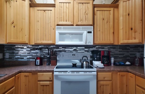 Page Casa | I Deal Lake Powell Home 3BR, Jacuzzi, BBQ & Firepit