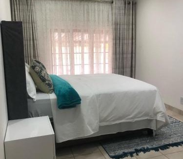 Newcastle Casa | Ibhele Elihle