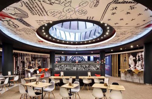 Theatreland Birmingham Hotel | ibis Birmingham Centre New Street Station Hotel