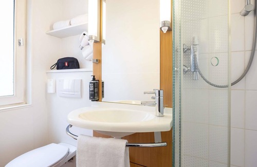 Dansaert Hotel | ibis Brussels City Centre