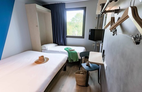 La Rochelle Hotel | ibis Budget La Rochelle Centre Gare