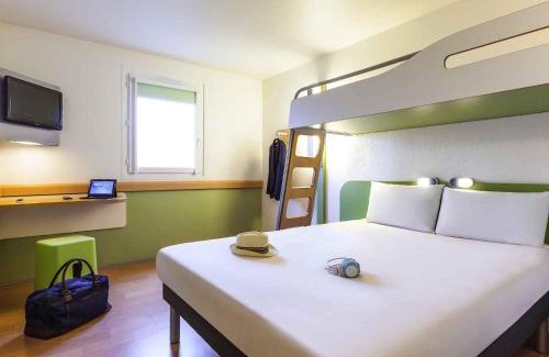 Pontault-Combault Hotel | ibis budget Marne la Vallée Pontault Combault