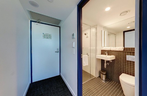 Mascot Hotel | ibis budget Sydney Airport