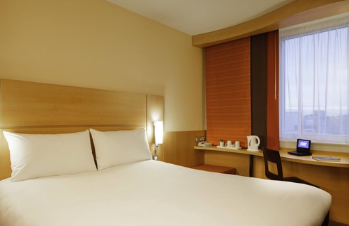 Luton Hotel | ibis London Luton Airport