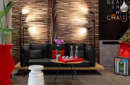 Saint Nicolas - Charles III - Ville vieille - Trois Maisons - Leopold Hotel | ibis Nancy Centre Gare et Congres