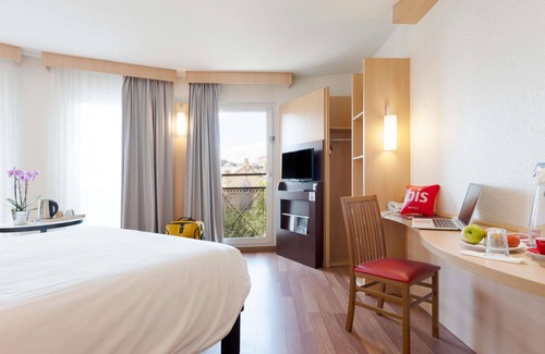 Saint Nicolas - Charles III - Ville vieille - Trois Maisons - Leopold Hotel | ibis Nancy Centre Gare et Congres