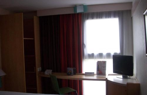 Quartier Sainte-Marguerite Hotel | ibis Paris Bastille Faubourg St Antoine