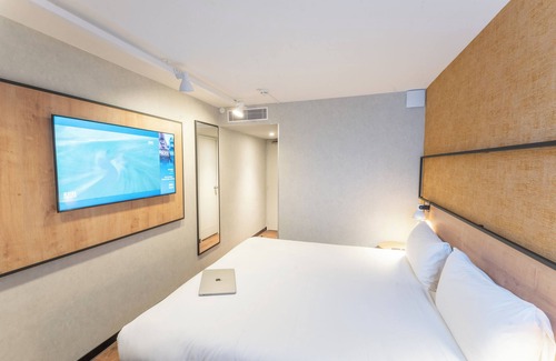 Saint-Ouen Hotel | ibis Paris Nord Porte de Saint Ouen